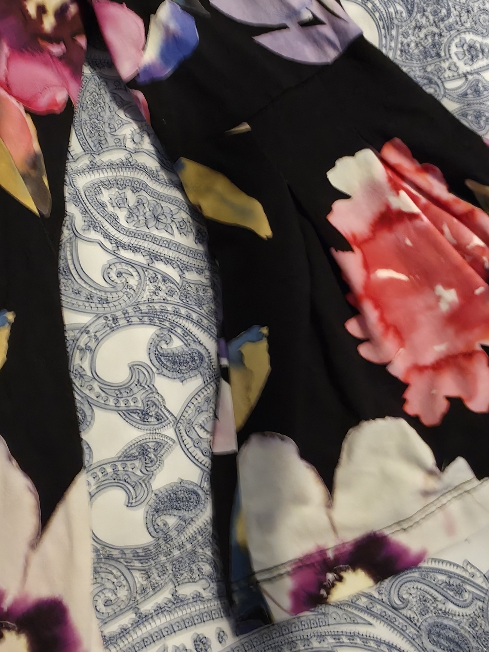 4/$97 Deal! Frank Lyman Design Black Floral Bell-Sleeve Dress with Pink & Purple - Picture 15 of 16